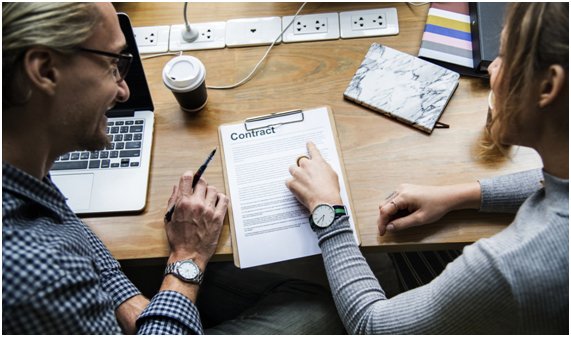Contratos Ricardianos em Blockchain